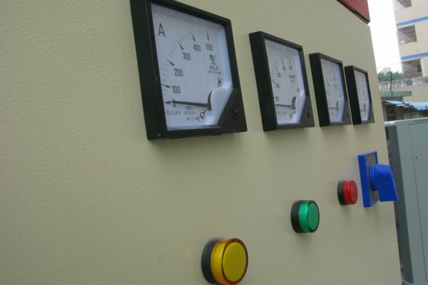 吴桥配电箱-3683讲讲配电箱的操作和检修步